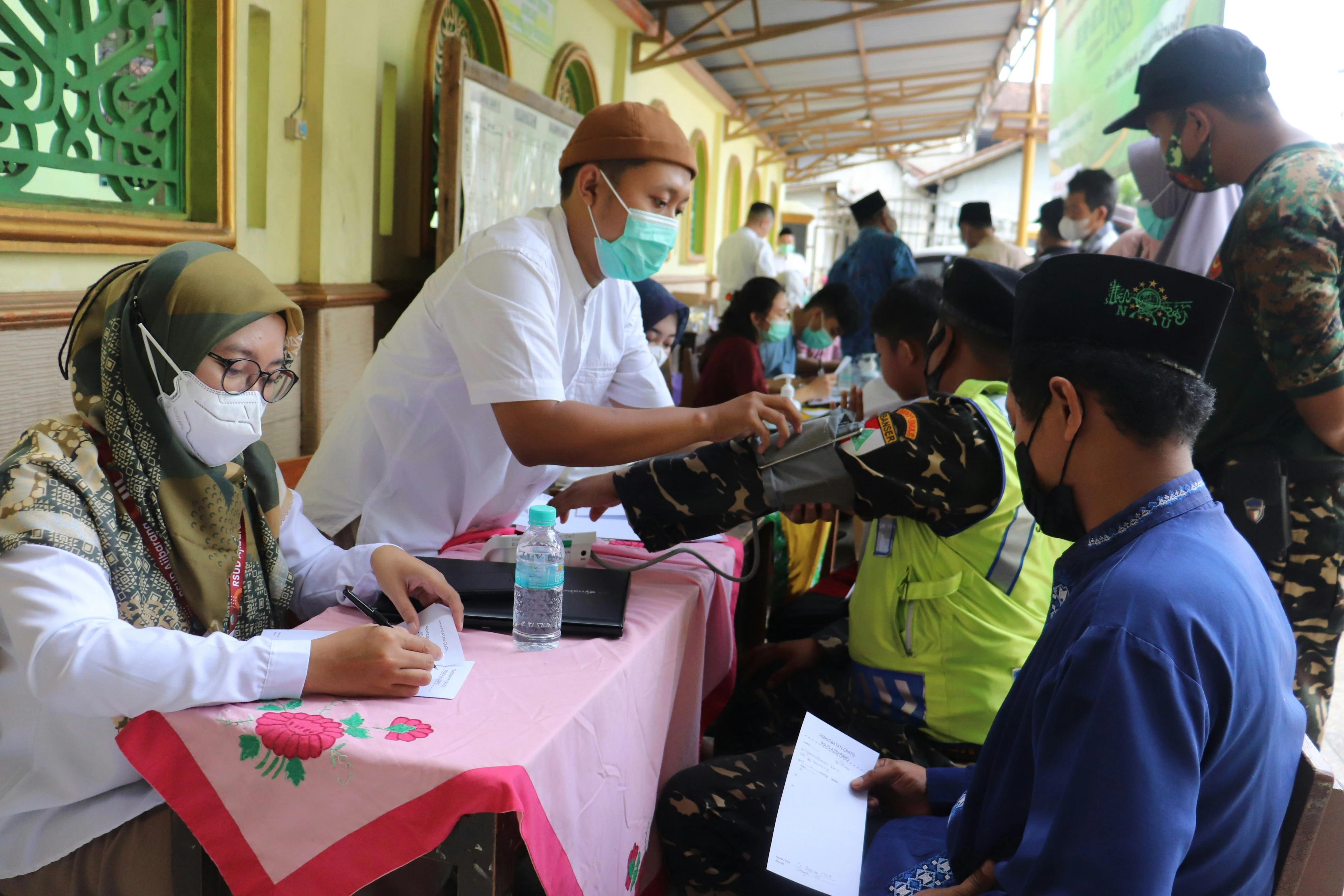 Penatalaksanaan Kegawatdaruratan Hipertensi dalam Kehamilan - Materi edukasi hipertensi untuk download